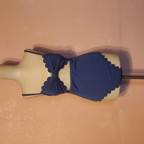 NEW! Blue one piece swimsuit! Beach pool vacation travel resortwear size large. - Picture 6 of 8